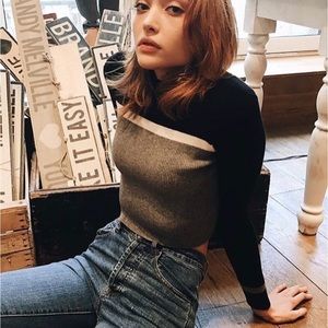 Brandy Melville Brett Mock Neck Sweater